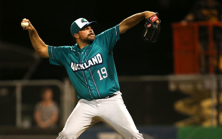 Interview with 7 year MLB pitcher and Baseball Jobs Overseas member, Josh Collmenter